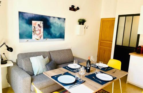 Marly-le-Roi Apartment | Studio de charme bien equipé - Matelas de qualité - Proche de la gare et de Versailles