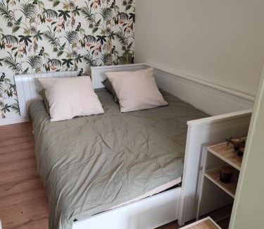 La Demi-Lune Apartment | Studio de la seine