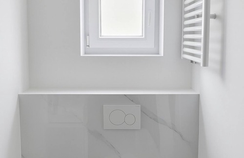 Hagen Apartment | Studio-Deluxe-Private Bathroom-Landmark view-Schloßblick