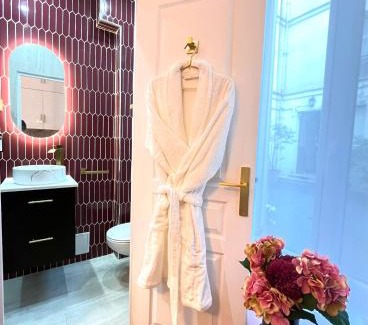 14th Arrondissement Apartment | Studio Design Chic Central Paris