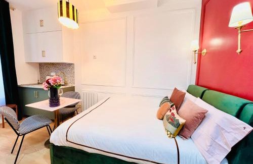 14th Arrondissement Apartment | Studio Design Chic Central Paris