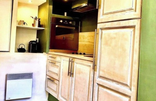 Couronne Urbaine Apartment | Studio duplex Aix center ville à Pieds