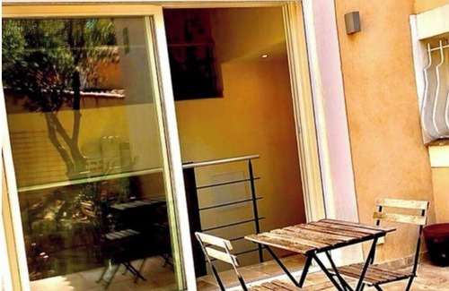 Couronne Urbaine Apartment | Studio duplex Aix center ville à Pieds