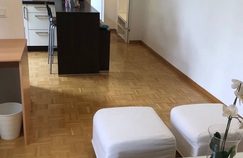 Moersenbroich Apartment | studio e - Quiet 1 bedroom central city Apartment for 2-3 guests