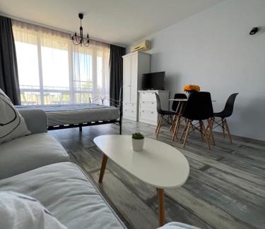 Chernomorets Apartment | Studio E32 Atia Resort Chernomoretz
