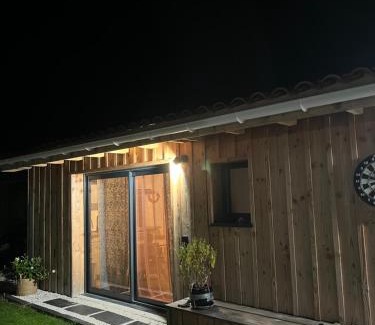 Saint-Medard-en-Jalles House | Studio en dépendance aux portes de l ocean