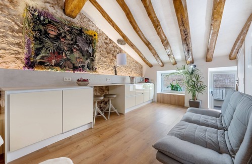 L'Hospitalet de l'Infant Apartment | Studio Apartment "El Nido 14 Colibrí" with Balcony & Wi-Fi
