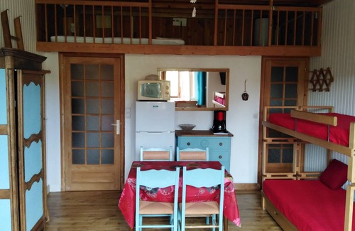 Font-Romeu-Odeillo-Via Apartment | STUDIO full House Conveniently located (wireless)