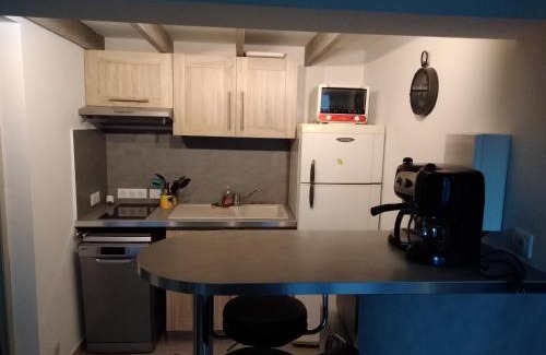 Lorgues Apartment | Studio Faillant Lorgues spa privatif avec superbe piscine