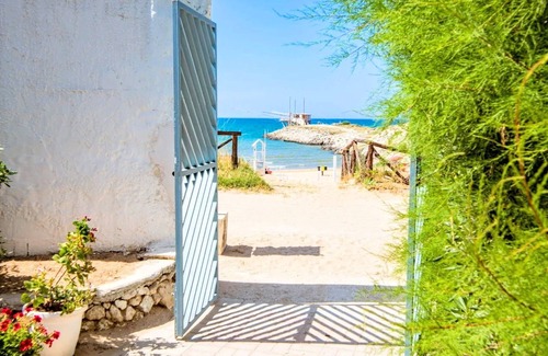 Chiesiola Apartment | Studio 'Falcone-Studio Type A 104' with Sea View, Wi-Fi and Air Conditioning