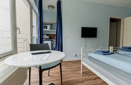 Charlottenburg Apartment | Studio-Family-Ensuite