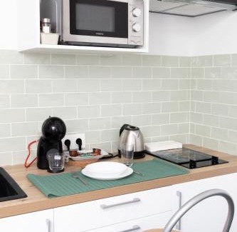Loisin Apartment | Studio fonctionnel proche de la frontière
