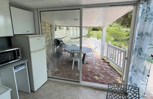 Esparron-de-Verdon Apartment | Studio for 2/3 people near the lake with pets allowed and parking