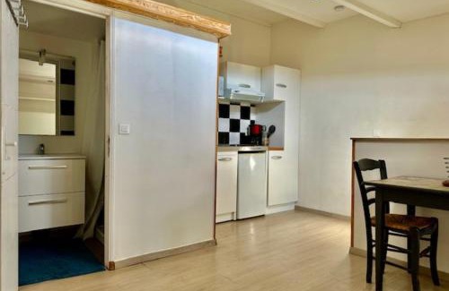 Saint-Xandre Apartment | Studio for two of 25 m2 in Saint-Xandre