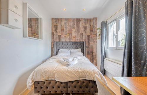Livry-Gargan Apartment | Studio
