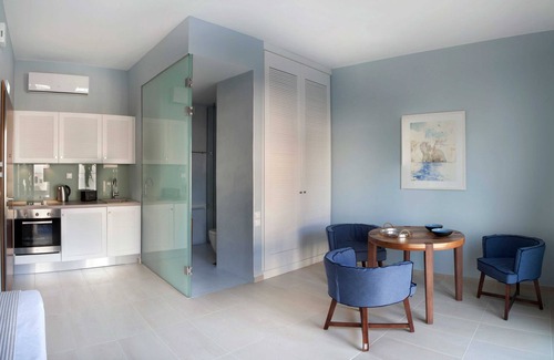 Daratsos Apartment | Studio Garden View First Floor