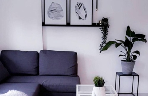 Meaux Apartment | Studio Gare de Meaux, Proche Disneyland, Vaires sur Marne et Paris