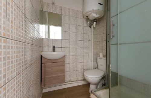 La Fare-les-Oliviers Apartment | Studio Garrigue
