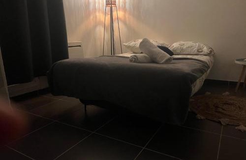 Tonkin Sud Apartment | Studio Hanoï charpenne