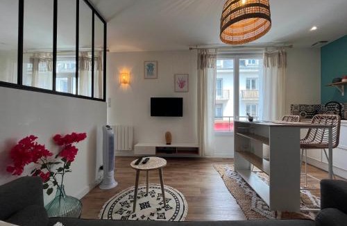 Lorient Apartment | STUDIO IBIZA - HYPER CENTRE LORIENT