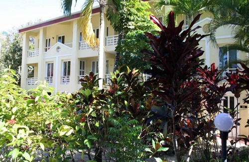 Cabarete Apartment | Studio in central Cabarete, steps from sandy beach and shops/restaurants