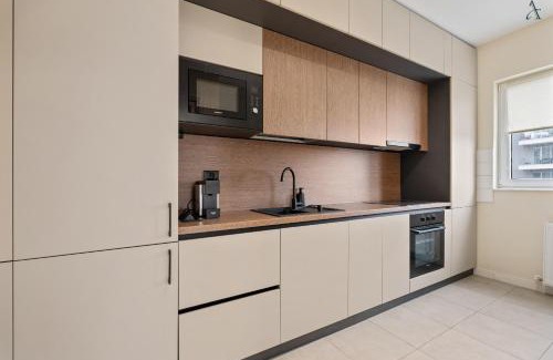 Sector 6 Apartment | Studio in Dimri Resident Ghencea