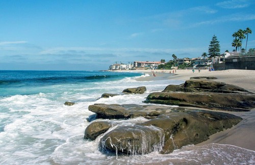 Village of La Jolla Apartment | Studio in La Jolla