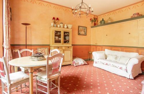 Montbrun-les-Bains Apartment | Studio in Montbrun Castle with Pool