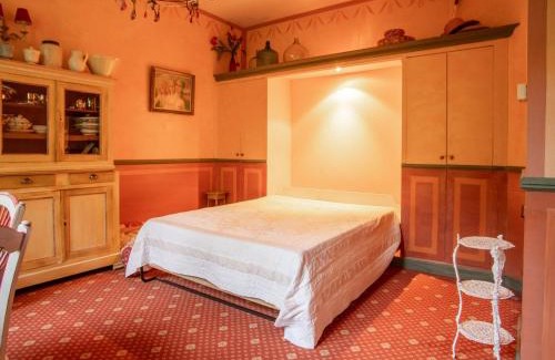 Montbrun-les-Bains Apartment | Studio in Montbrun Castle with Pool