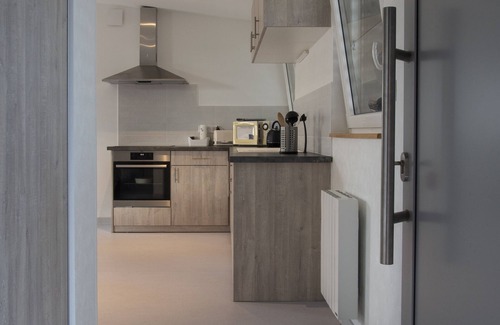 Pulversheim Apartment | Studio in new building ideal for travelling executive