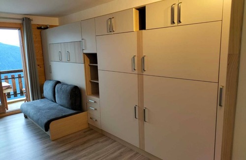 La Rosiere Apartment | Studio in resort center building