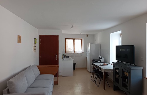 Seyne Apartment | Studio in the heart of Seyne's citadel ski village and lake.
