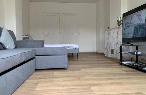 Chantilly Apartment | Studio indépendant à louer