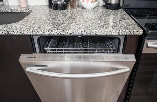Asheville Apartment | Studio King Suite with Kitchen | 202
