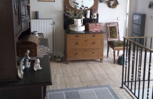 Murwik Apartment | Studio 'Kleines Apartment Jordt ' with Private Terrace, Private Garden and Wi-Fi