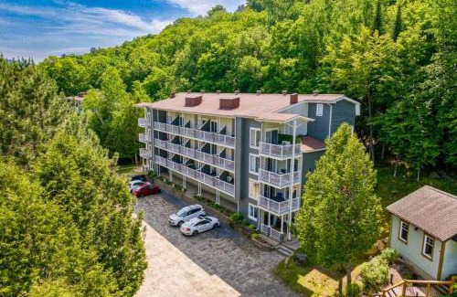 Mont-Tremblant Village Apartment | Studio Kona by Gestion ELITE