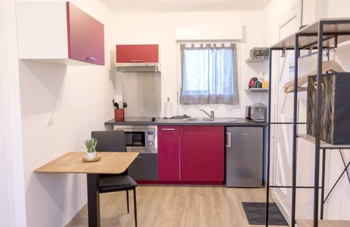 Pontchateau Apartment | Studio Le Brivet Hypercentre ☆ Parking ☆ Terrasse