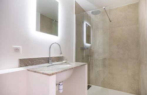 Aix-en-Provence Apartment | Studio - Le Sainte-Victoire