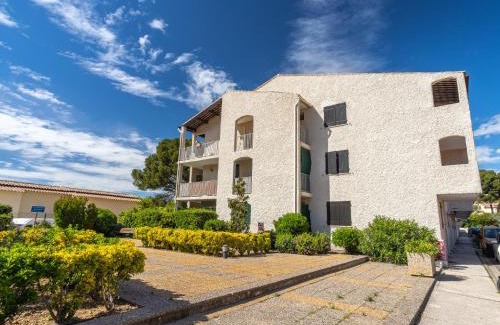La Madrague Apartment | Studio Les Aigues Marines-70 by Interhome