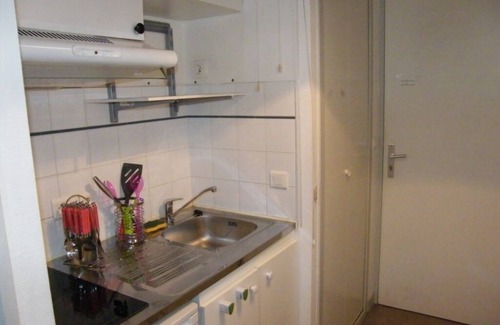 La Rochelle Apartment | Studio Les Minimes 2 people and 1 child