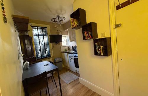 Kensal Green Apartment | Studio London