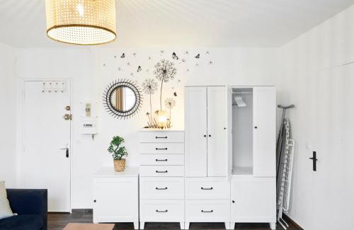 Billancourt–Rives de Seine Apartment | studio lumineux