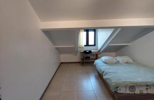 Longjumeau Apartment | STUDIO meublé, proche de la gare T12