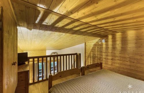 La Rosiere Apartment | Studio mezzanine rénové 4 pers, balcon, 80m des pistes, proche commerces - Montvalezan - FR-1-398-597