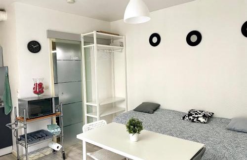 Le Perreux-sur-Marne Apartment | Studio moderne Le Perreux-sur-Marne 17m²