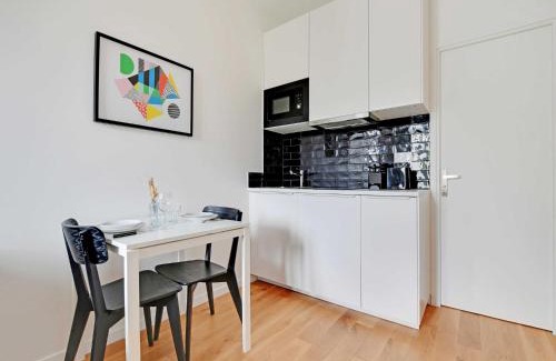 Centre Apartment | Studio Moderne - 2P- Nanterre