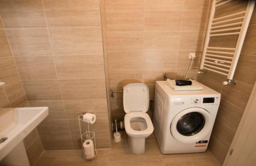 Drumul Taberei Apartment | Studio Moghioros rezidence 2