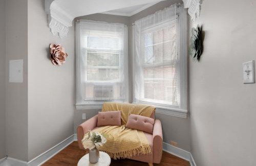 Gayborhood Apartment | Studio Near Historic Sites