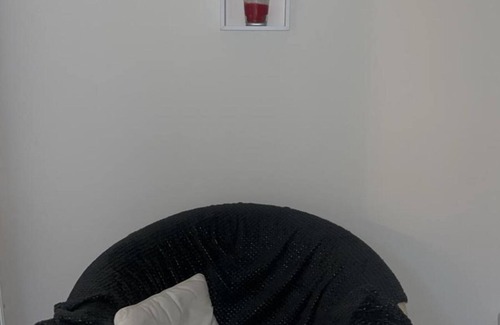 Vitry-sur-Seine Apartment | Studio Near Paris and Orly airport