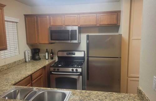 Burbank Apartment | Studio near Universal Studios and downtown Burbank
